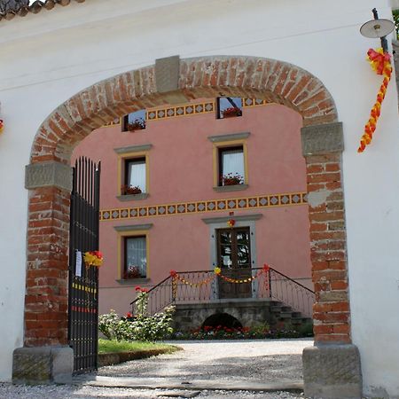 Villa Butussi - L'Ospitalita Del Vino Corno di Rosazzo Экстерьер фото